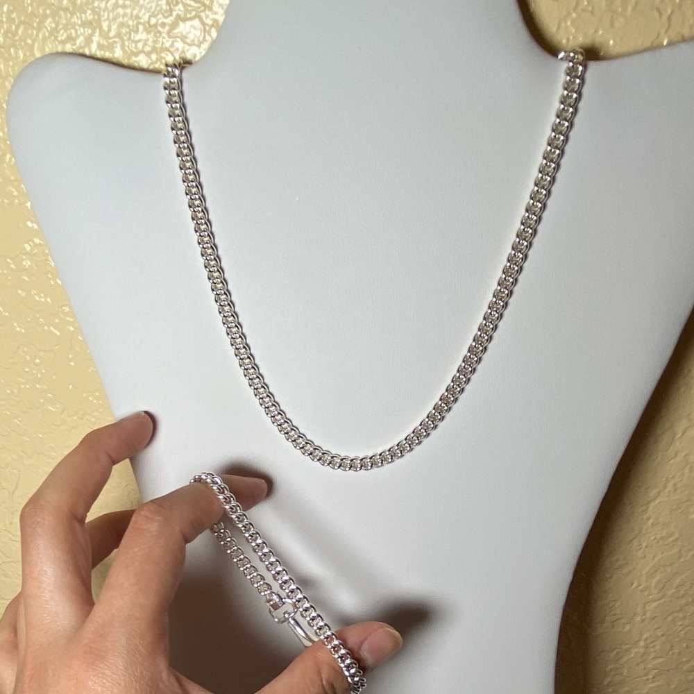 Coach 2in1 Necklace and bracelet